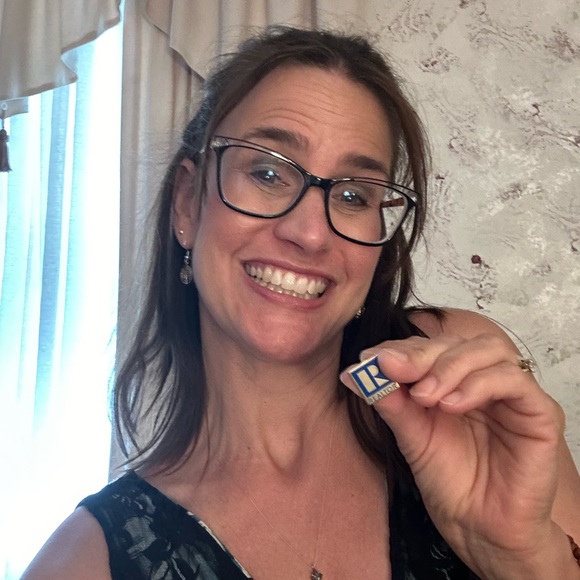 Meet your Posher, Melanie - Picture 5 of 11